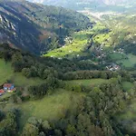 La Casona De Abajo - Cangas De Onis