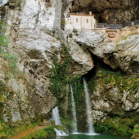 La Casona De Abajo Cangas De Onis *