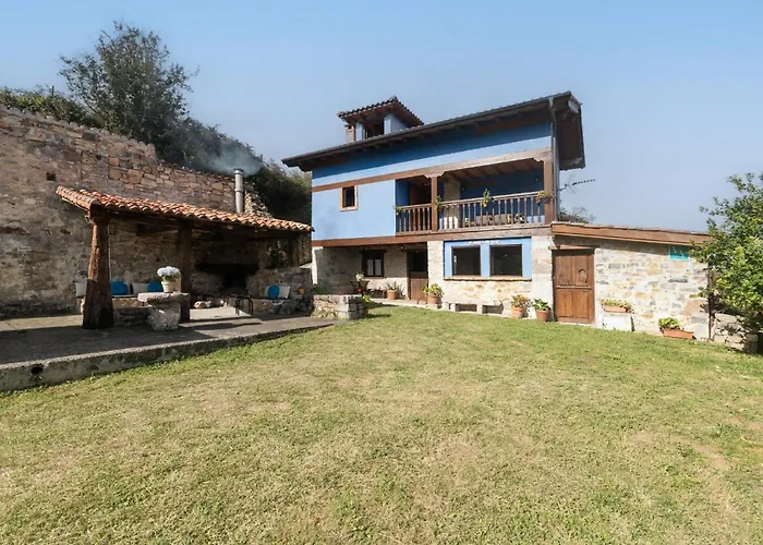 La Casona De Abajo Cerca De Cangas De Onís *
