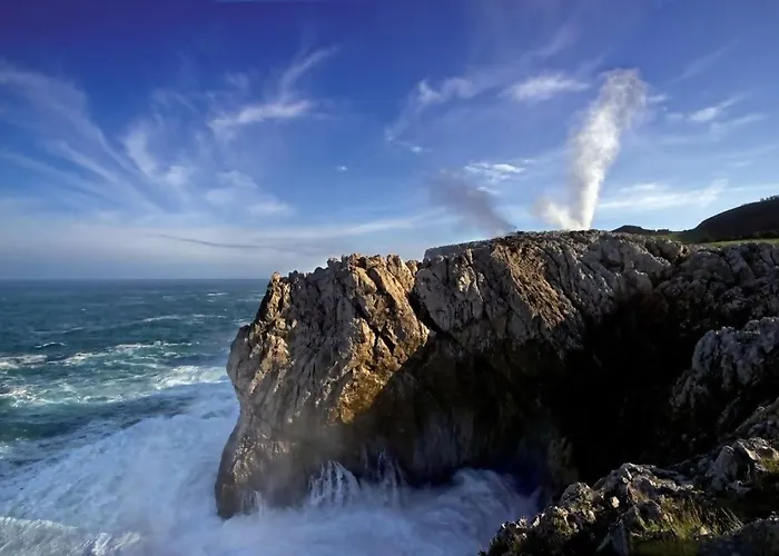La Casona De Abajo Cerca De Cangas De Onís Avalle